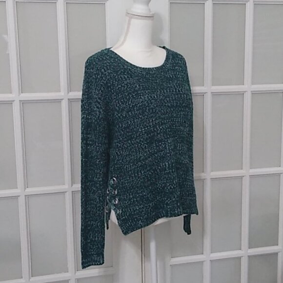 It's Our Time Hunter Green Boxy Crew Neck Sweater - Picture 3 of 14